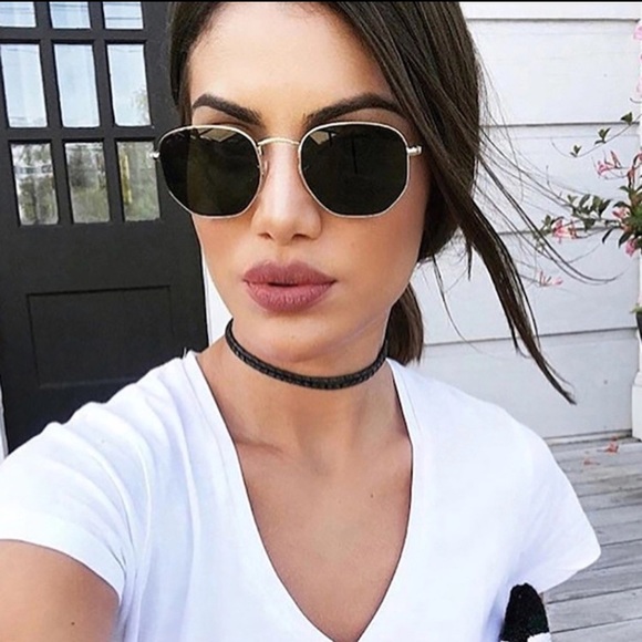 Accessories - Hexagon Black Sunglasses Black Metal Frame Gray